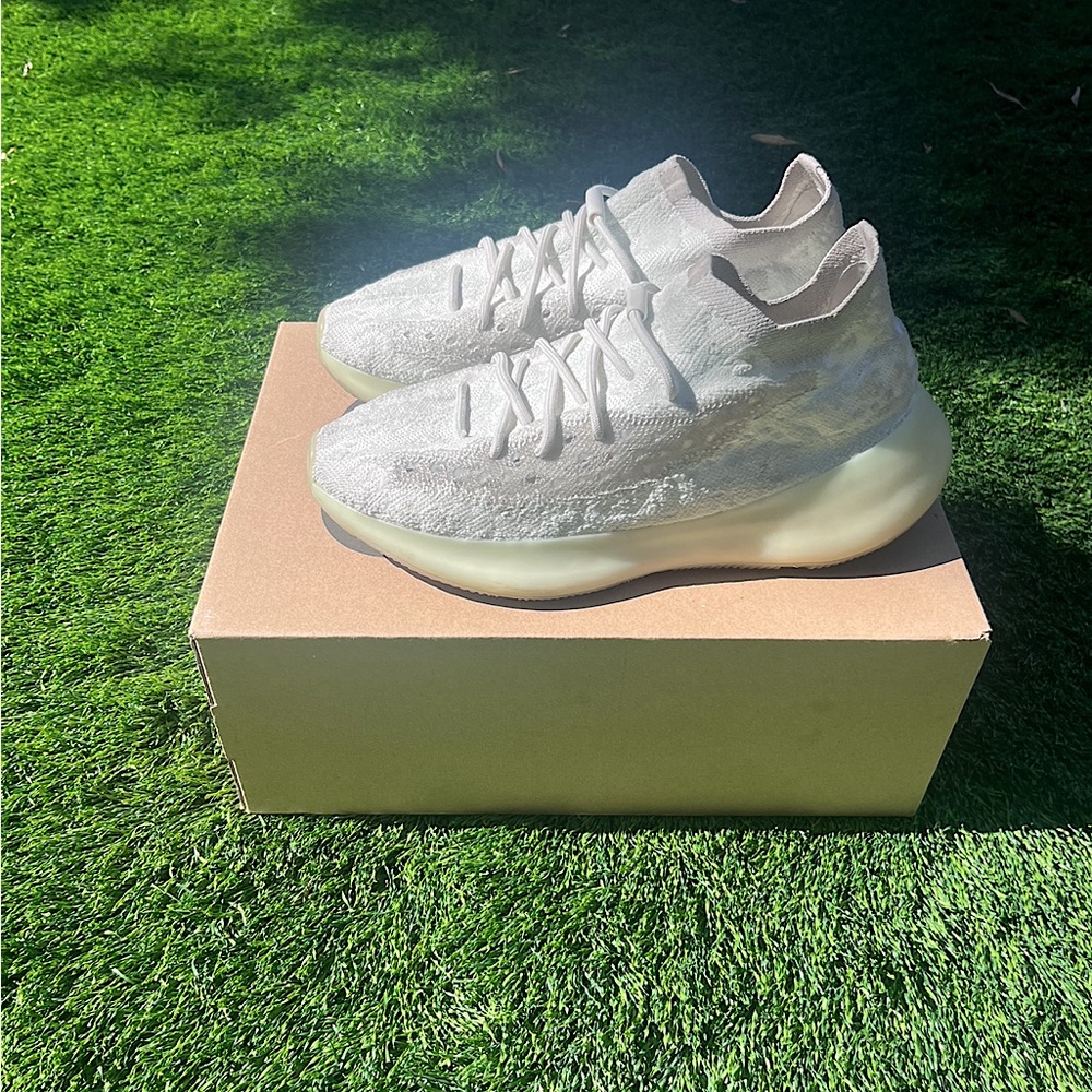 Yeezy 380 Sz 11